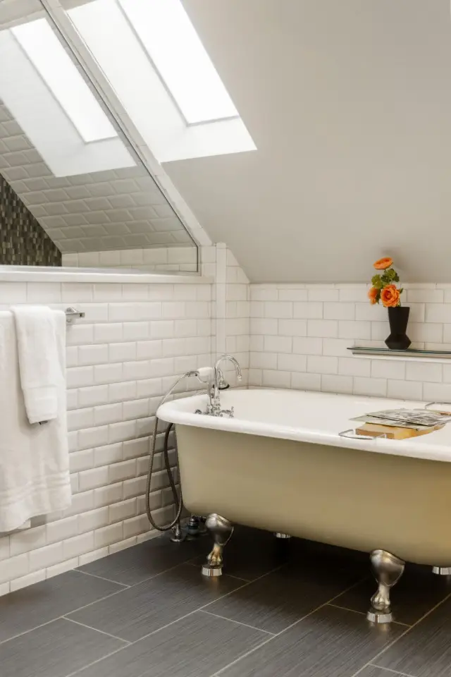 Fresh linens and towels staged in a short term rental